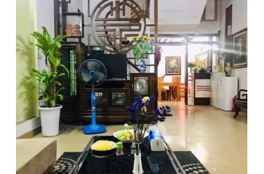 Bán nhà: Nhà đẹp ở luôn Dương Quảng Hàm DT 45m2 x 5t giá nhỉnh 5 tỷ